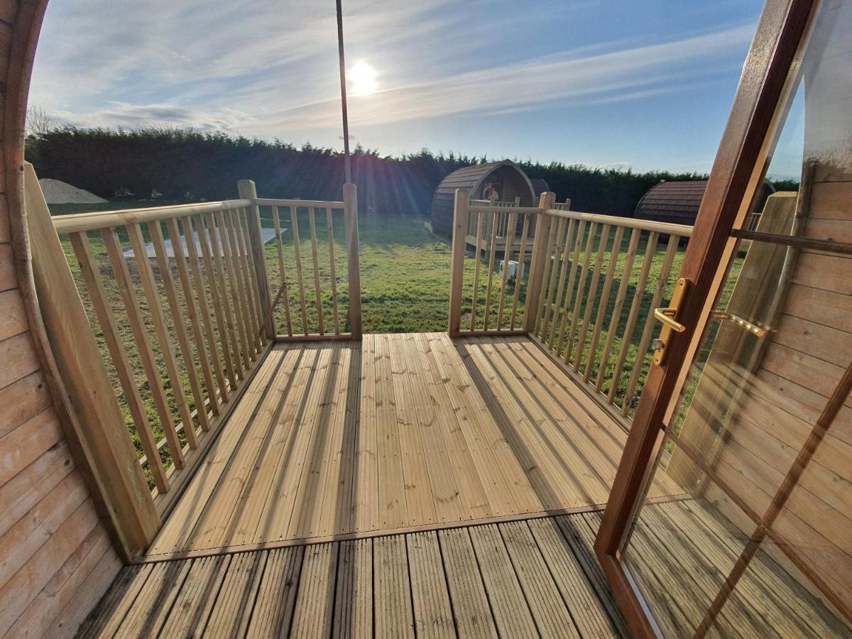 לינקולן Rustic Pods Riverview Holiday Park מראה חיצוני תמונה